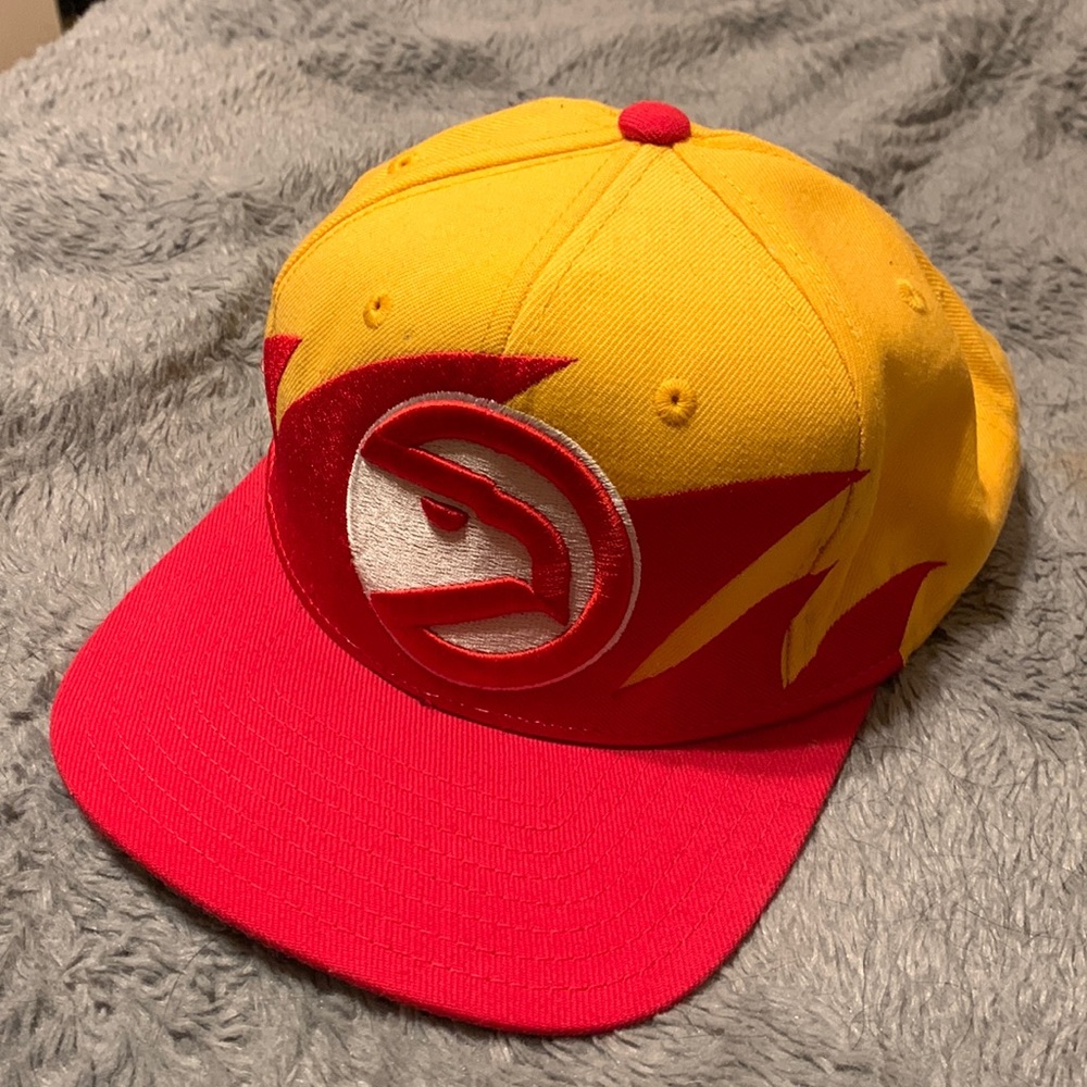 Atlanta Hawks Red & Yellow Flatbill Hat